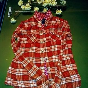 Long sleeve button up